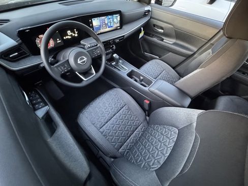 New 2026 Nissan Kicks SV FWD image 15