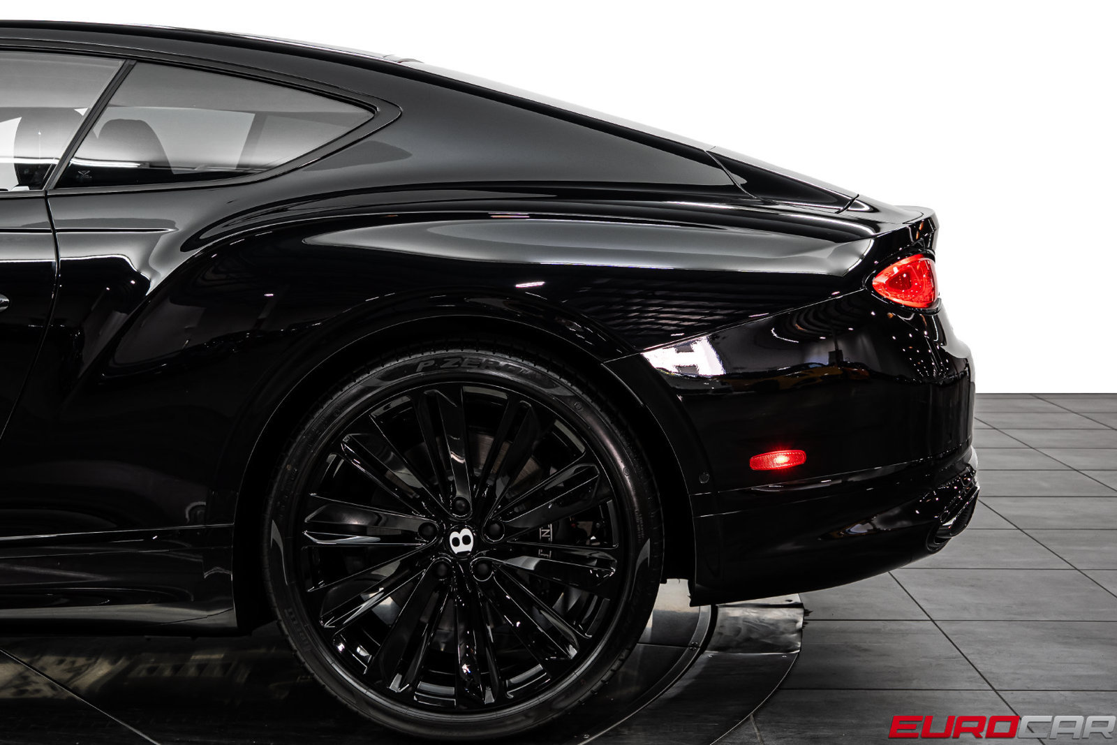 Used 2022 Bentley Continental GT Speed AWD/4WD image 16