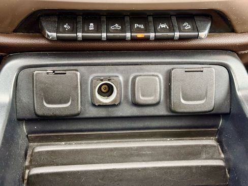 Used 2017 GMC Sierra 1500 Denali image 40