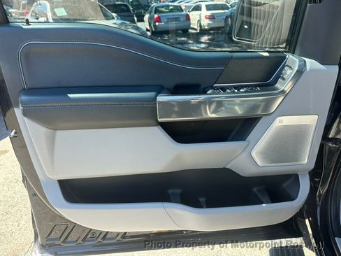 Used 2021 Ford F150 Limited image 14