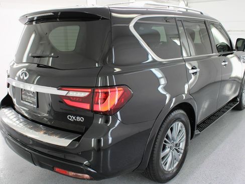 Used 2021 INFINITI QX80 Luxe w/ All-Season Package RWD image 10
