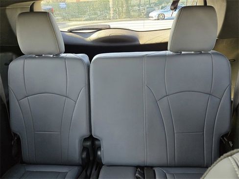 Used 2024 Buick Enclave Essence w/ Trailering Package, 5000 lbs. image 13