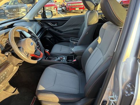 Used 2023 Subaru Forester Sport image 14