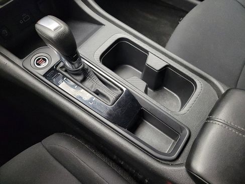 Used 2024 Nissan Sentra S FWD image 26