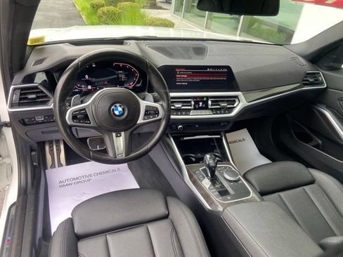 Used 2020 BMW 330i xDrive Sedan w/ M Sport Package AWD/4WD image 12