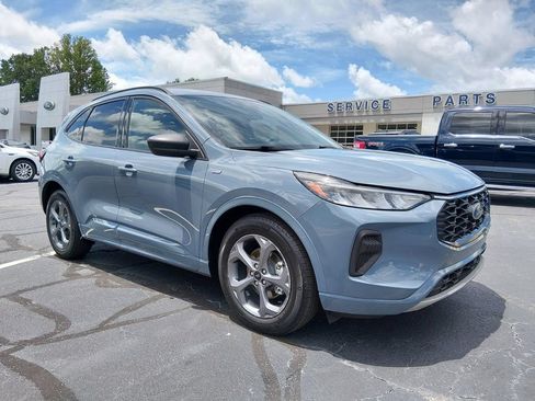 Used 2024 Ford Escape ST-Line w/ Equipment Group 301A FWD image 2
