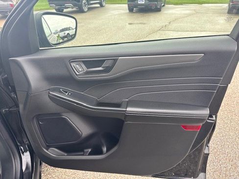 Used 2024 Ford Escape Active w/ Tech Pack #1 image 33