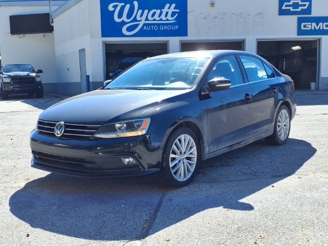 Used 2016 Volkswagen Jetta SEL w/ Driver Assistance Package FWD image 2