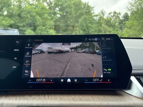 New 2025 BMW X1 xDrive28i w/ Technology Package image 42