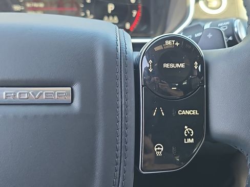 Used 2019 Land Rover Range Rover Supercharged AWD/4WD image 21