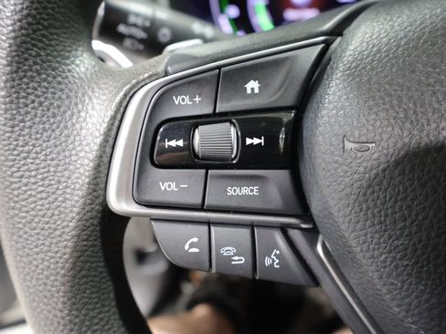 Used 2020 Honda Accord Hybrid image 34