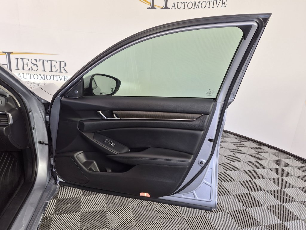 Used 2020 Honda Accord EX-L image 35