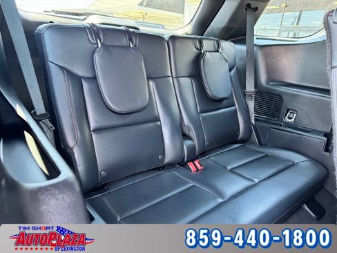 Used 2025 Ford Explorer ST-Line w/ ST-Line Street Pack AWD/4WD image 44