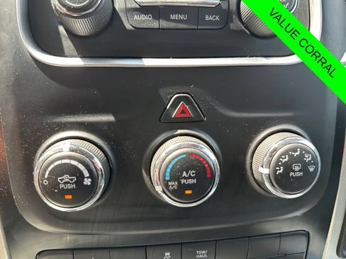 Used 2016 RAM 1500 Express AWD/4WD image 23