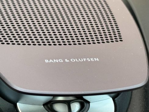 Used 2016 BMW X5 M image 24