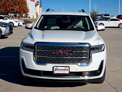 Used 2023 GMC Acadia Denali image 8