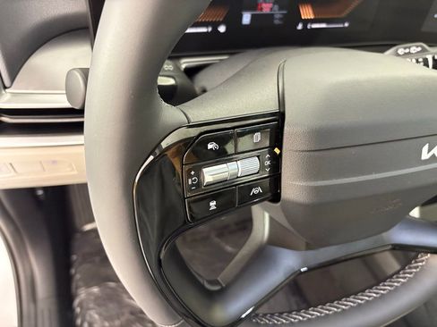 New 2026 Kia Sorento S w/ S Panoramic Sunroof Package image 22