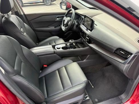 Used 2021 Nissan Rogue SL w/ Premium Package image 28