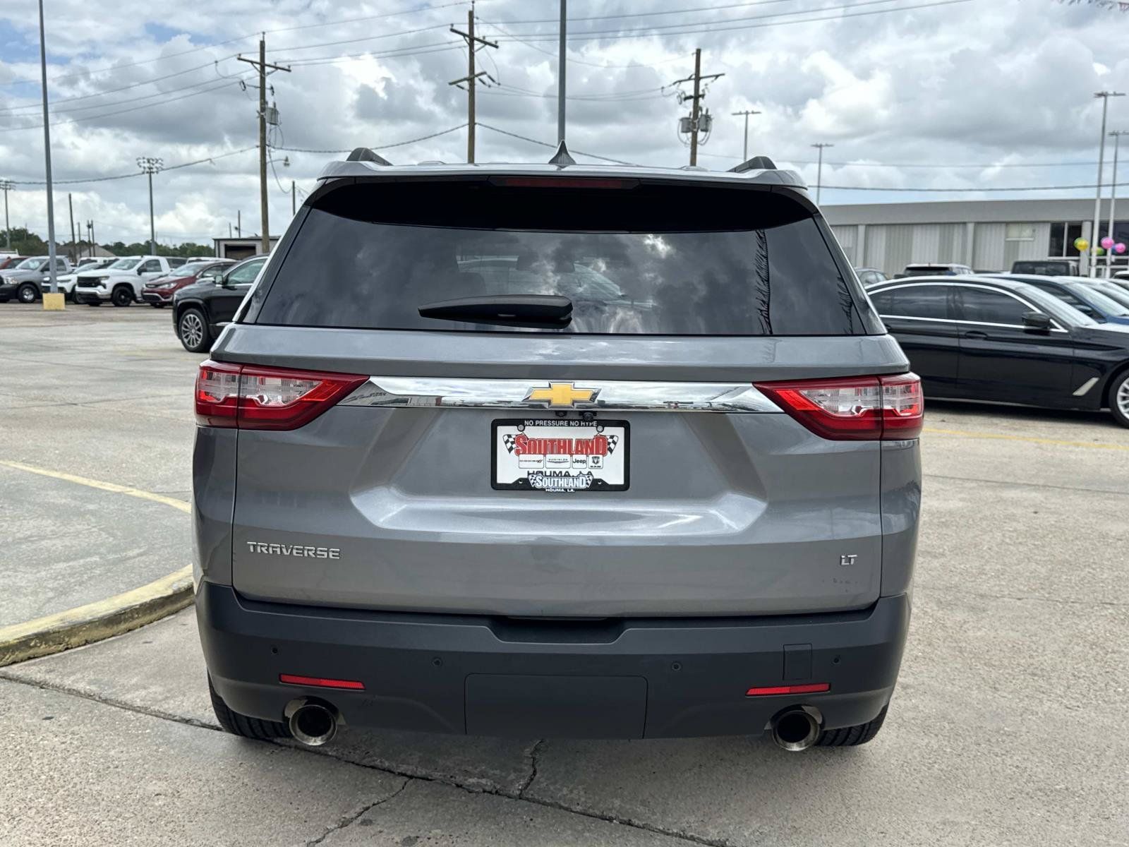 Used 2019 Chevrolet Traverse LT w/ LPO, Floor Liner Package FWD image 6
