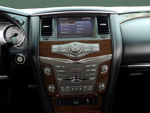 Used 2017 Nissan Armada SL w/ Moonroof Package image 20