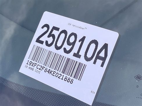 Used 2019 Honda Civic Sport image 32