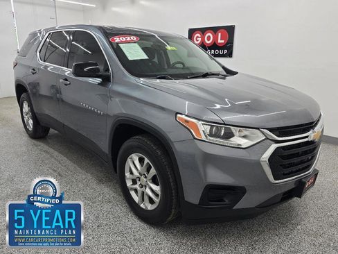 Used 2020 Chevrolet Traverse LS image 1