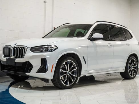 Used 2022 BMW X3 xDrive30i AWD/4WD image 4
