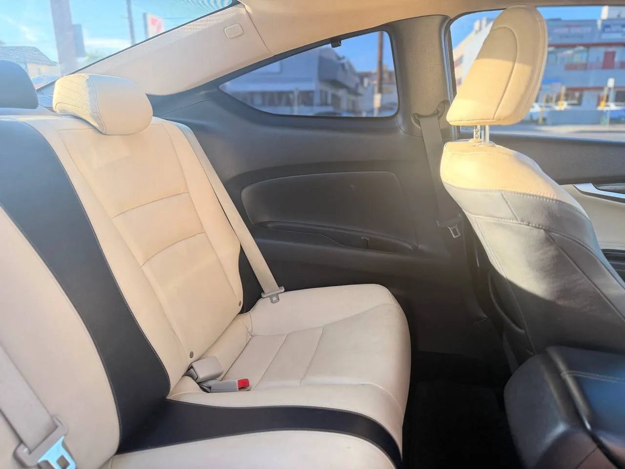 Used 2014 Honda Accord EX-L image 36