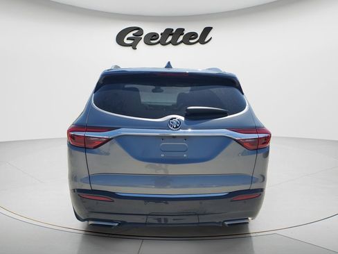 Used 2018 Buick Enclave Premium w/ Experience Buick Package image 4