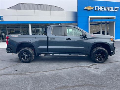 Used 2020 Chevrolet Silverado 1500 Custom Trail Boss w/ Custom Convenience Package image 8