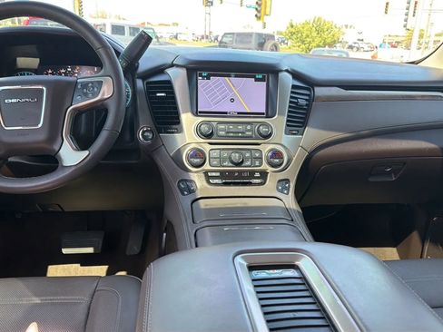 Used 2018 GMC Yukon Denali w/ Denali Ultimate Package AWD/4WD image 82