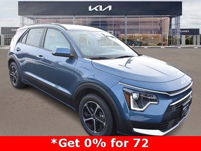 New 2025 Kia Niro EX