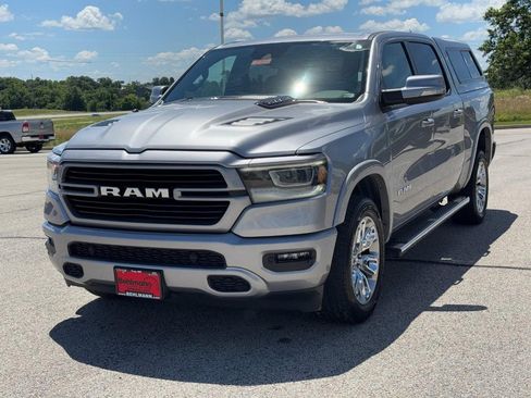 Used 2022 RAM 1500 Laramie w/ Sport Appearance Package AWD/4WD image 11