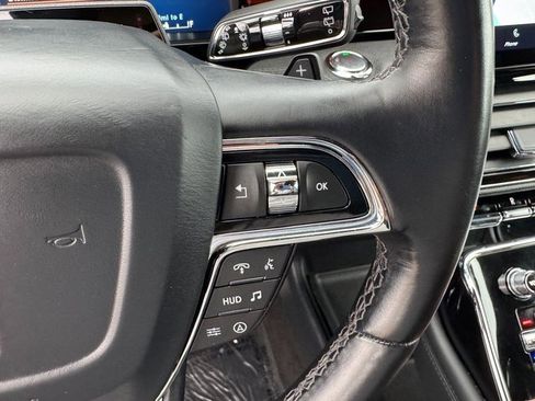 Used 2022 Lincoln Navigator Reserve w/ Monochromatic Package image 27