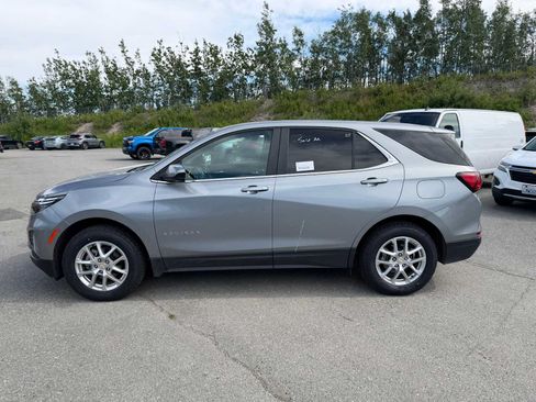 Certified 2024 Chevrolet Equinox LT AWD/4WD image 2