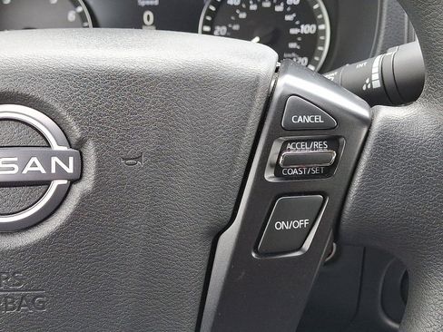 Used 2023 Nissan Frontier SV w/ Tow Package image 21