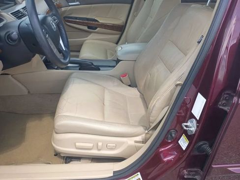 Used 2010 Honda Accord EX-L image 9