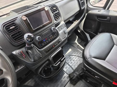 Used 2023 RAM ProMaster 2500 FWD image 17