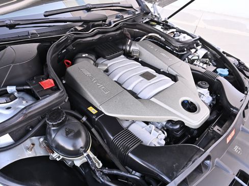 Used 2008 Mercedes-Benz C 63 AMG Sedan image 43