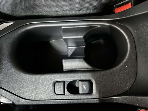 Used 2023 Toyota Corolla LE FWD image 28