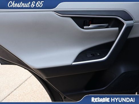 Used 2023 Toyota RAV4 Limited AWD/4WD image 17