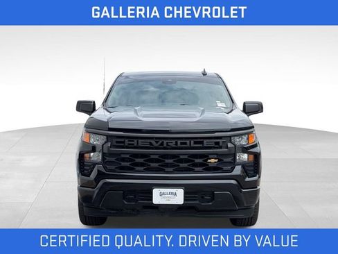 Used 2023 Chevrolet Silverado 1500 Custom RWD image 3