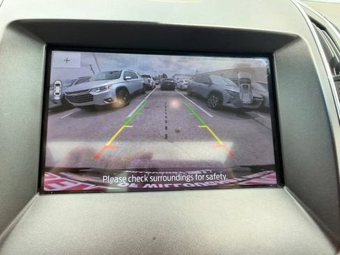 Used 2019 Ford Edge Titanium w/ Equipment Group 301A AWD/4WD image 20