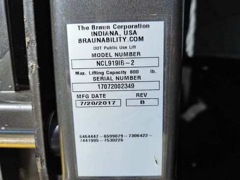 Used 2017 Ford Transit 350 XL image 25