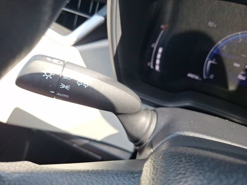 Used 2026 Toyota Corolla LE FWD image 22