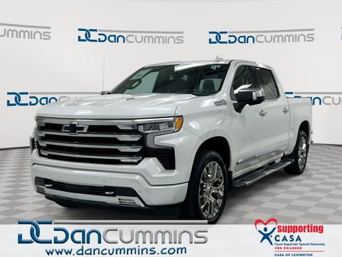 Used 2025 Chevrolet Silverado 1500 High Country w/ Technology Package AWD/4WD image 1