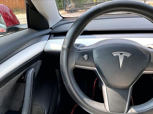 Used 2023 Tesla Model 3 Standard Range RWD image 16