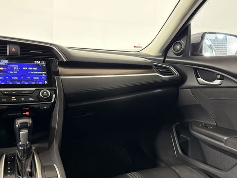 Used 2021 Honda Civic EX image 28
