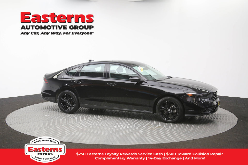 Used 2025 Honda Accord SE image 42