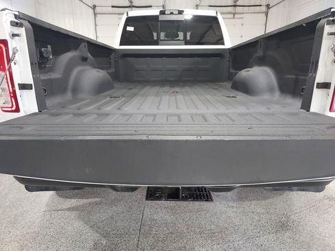 Used 2023 RAM 3500 Tradesman image 28